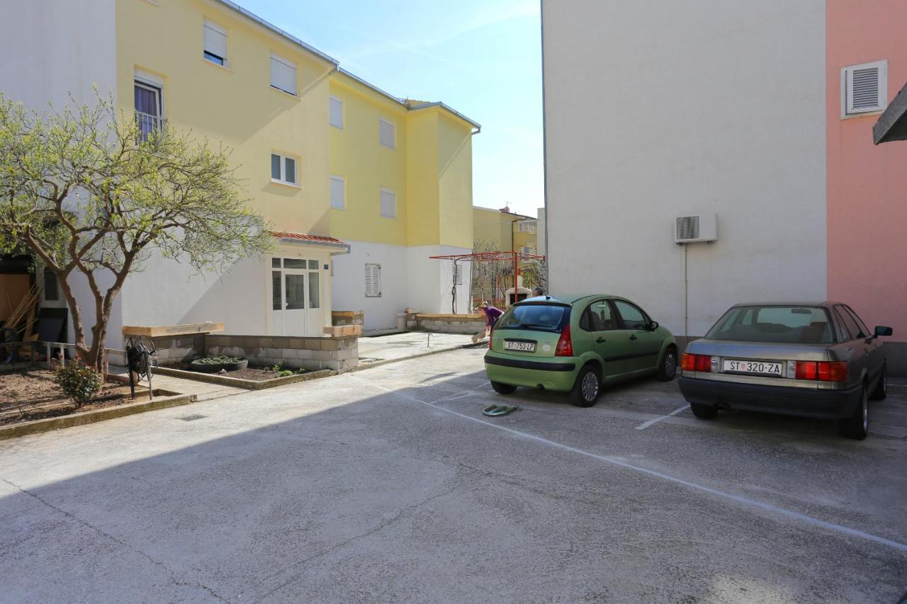 Apartments With A Parking Space Omis - 10362 Εξωτερικό φωτογραφία